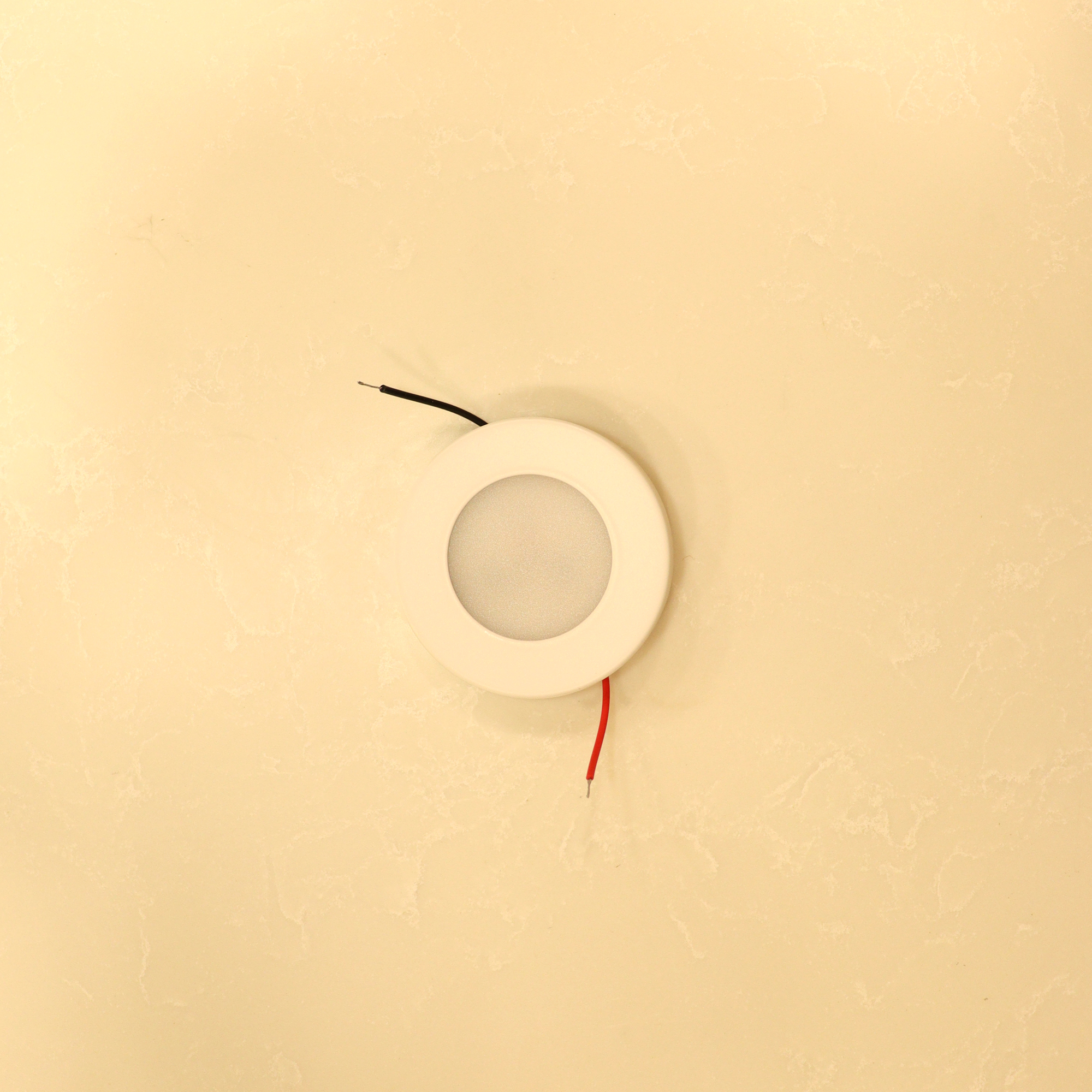 Round Surface Light – Elegant & Efficient Lighting Solution for Modular Kitchens