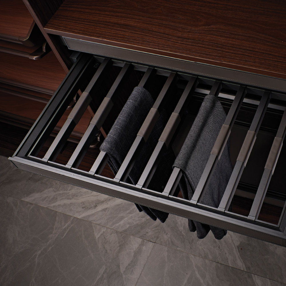 Trouser Rack – Neat and Efficient Storage for Your Trousers